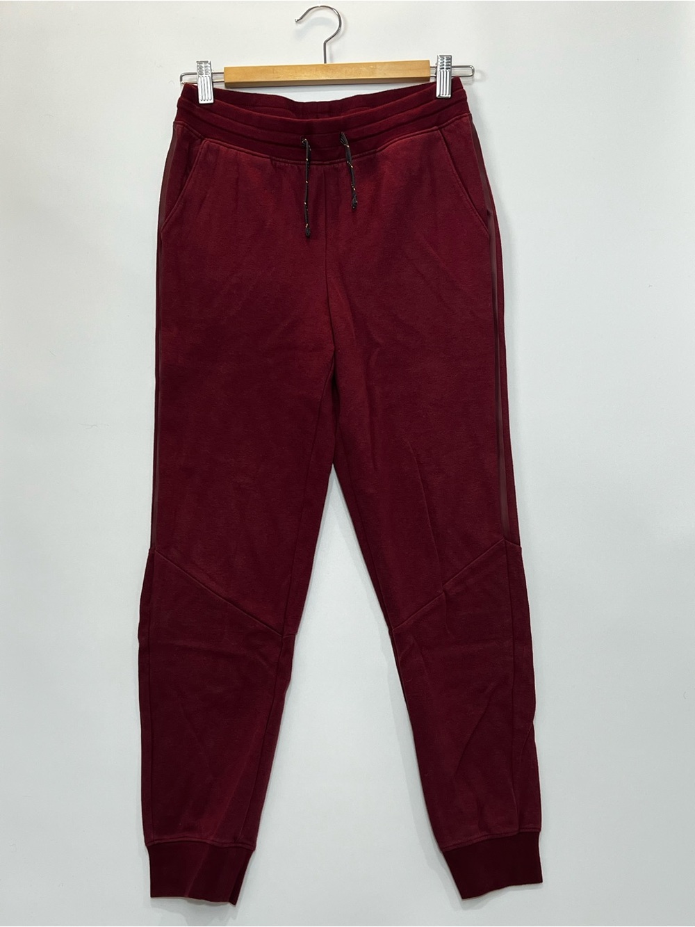 Athletic Works Maroon Jogger Sweatpants with Drawstring